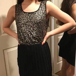 Black Sleeveless Dress with Sequins
